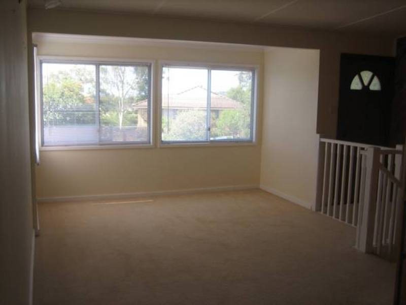 8 Barooga Road, Wamberal NSW 2260