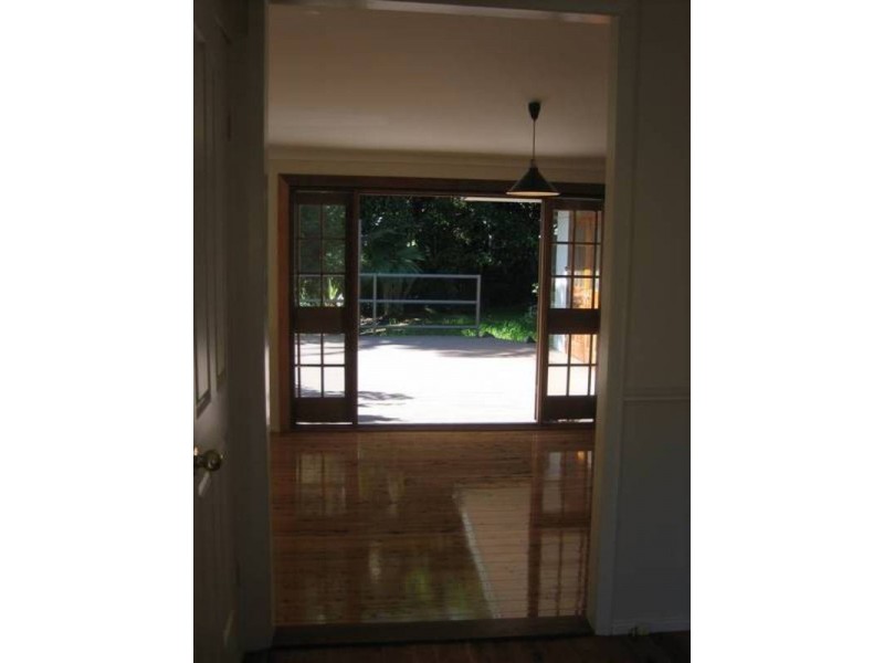 33 Barooga Road, Wamberal NSW 2260