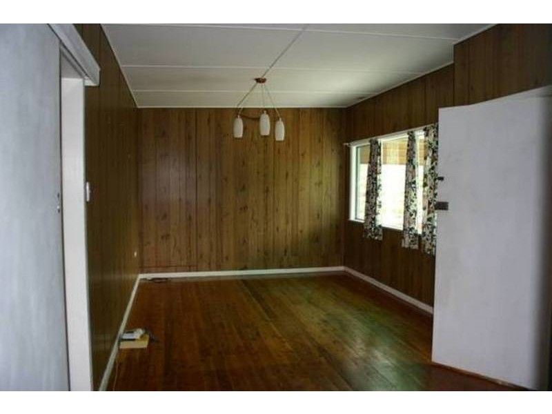 12 Grove Road, Wamberal NSW 2260