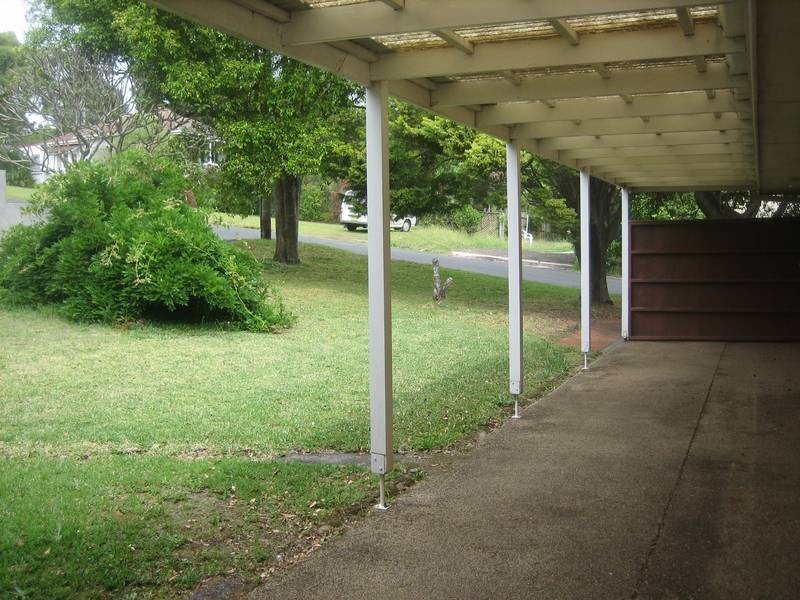 4 McGee Avenue, Wamberal NSW 2260