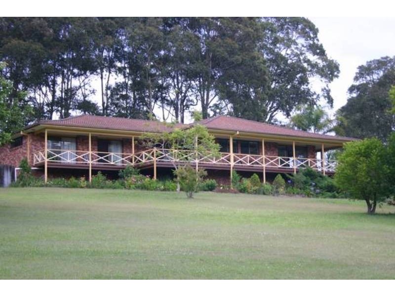 82 Tumbi Road, Wamberal NSW 2260
