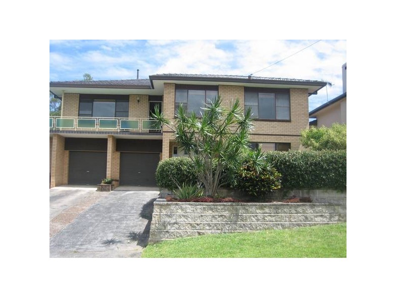 52 Grove Road, Wamberal NSW 2260