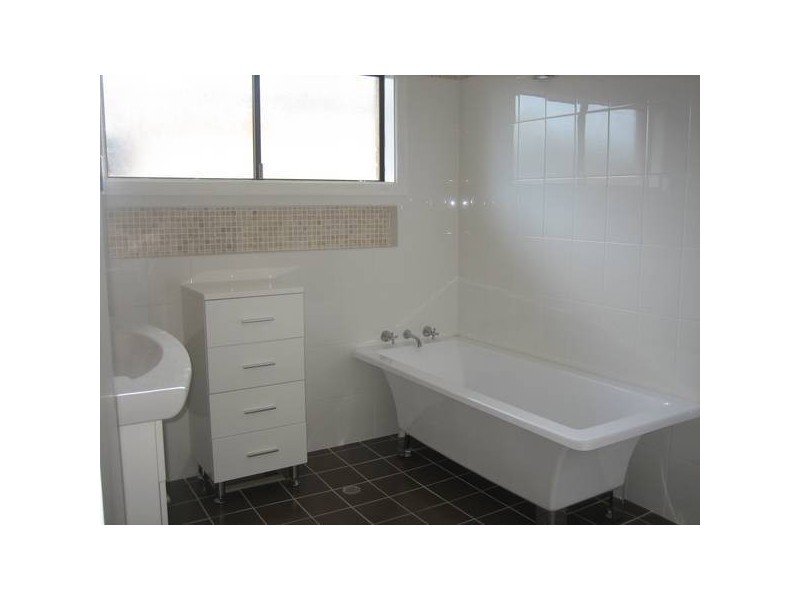 52 Grove Road, Wamberal NSW 2260