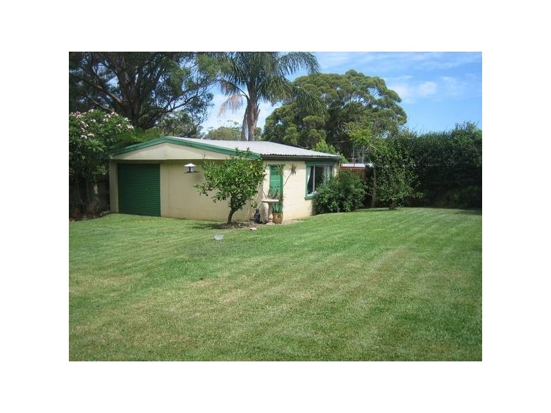 52 Grove Road, Wamberal NSW 2260