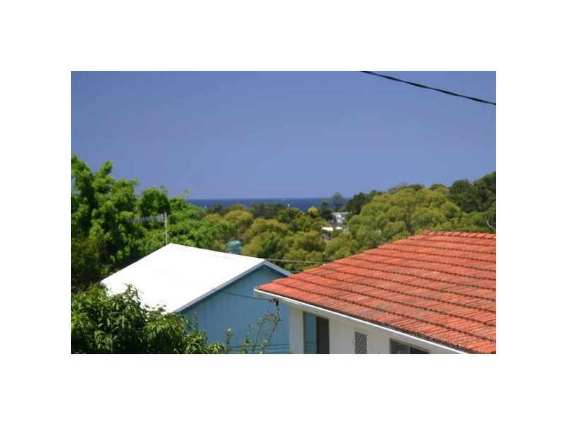 6 Seaview Avenue , Wamberal NSW 2260