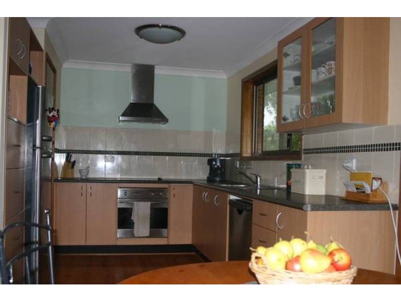 24 Dillon Road, Wamberal NSW 2260