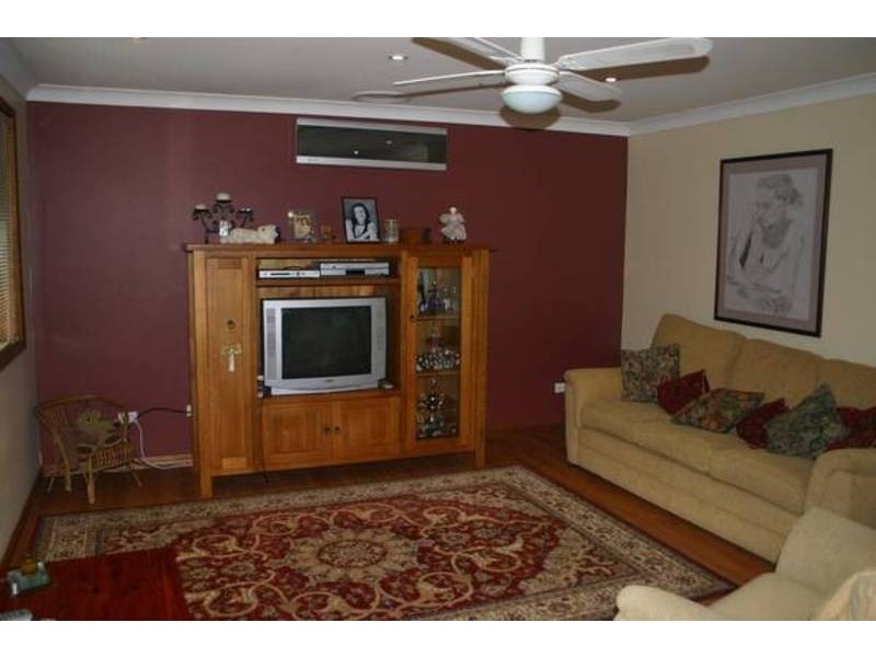 24 Dillon Road, Wamberal NSW 2260