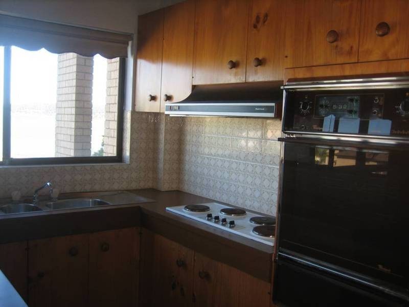 2/2 Broadview Avenue, Gosford NSW 2250