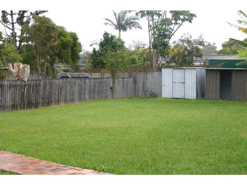 28 Blue Bell Drive, Wamberal NSW 2260