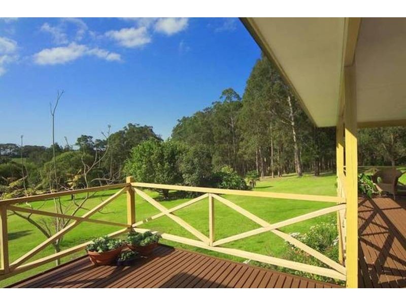 82 Tumbi Road, Wamberal NSW 2260