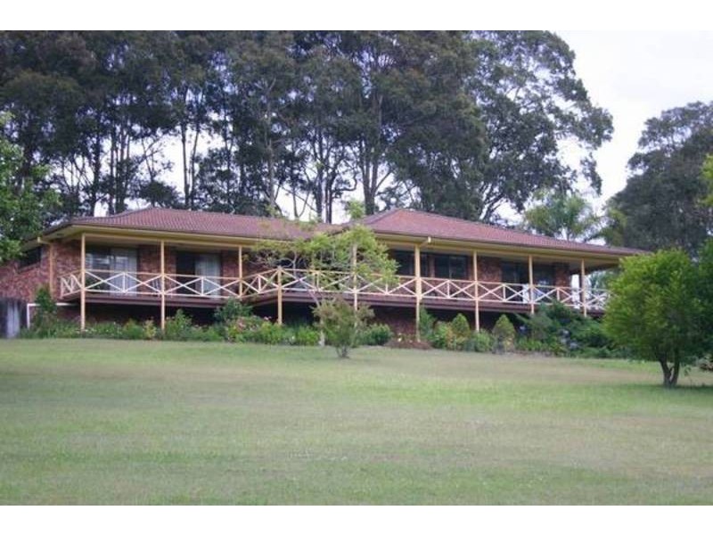 82 Tumbi Road, Wamberal NSW 2260