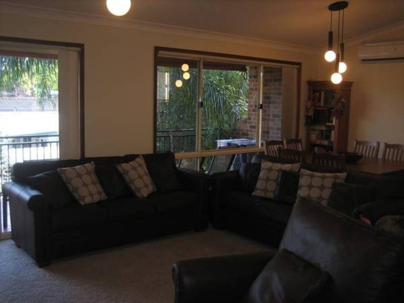 2/3 Plymouth Drive, Wamberal NSW 2260