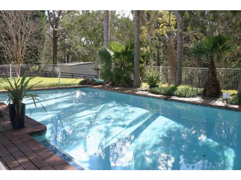 39 Worthing Road, Erina NSW 2250