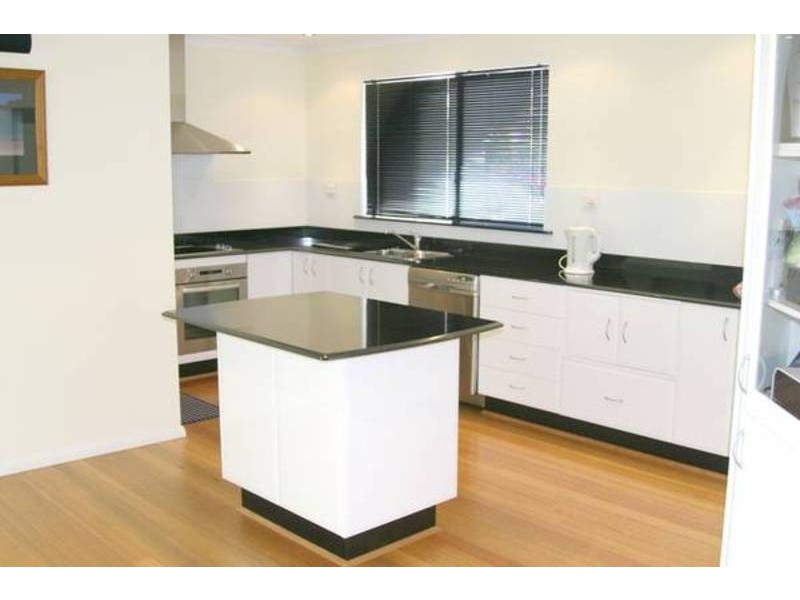 21 Barooga Road, Wamberal NSW 2260