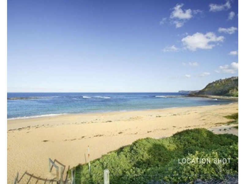 30 Bluewave Crescent, Forresters Beach NSW 2260
