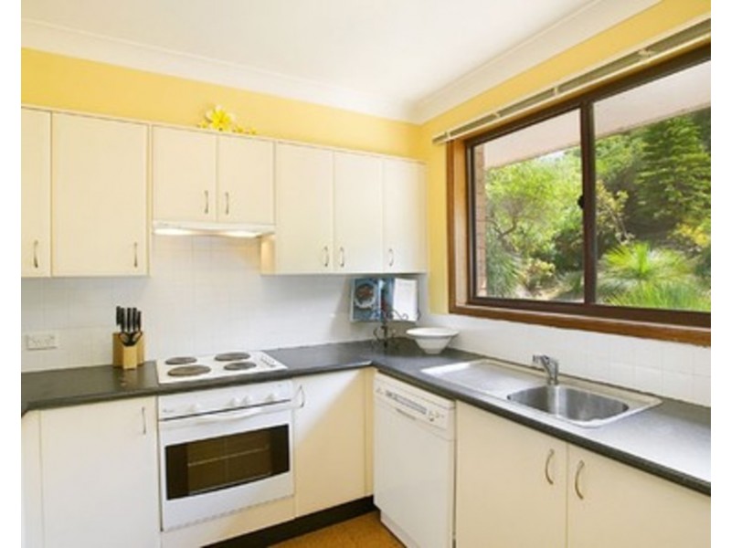 30 Bluewave Crescent, Forresters Beach NSW 2260