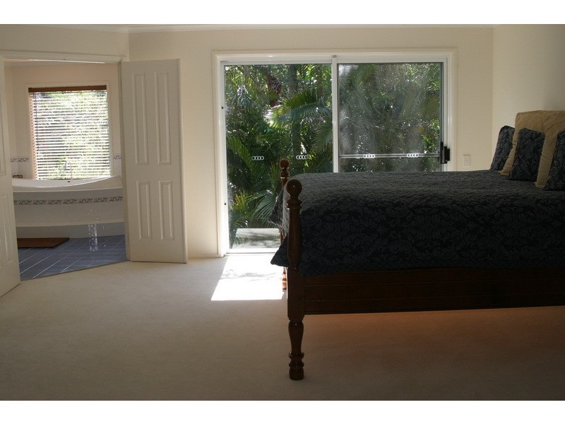 12 Harbour Street, Bateau Bay NSW 2261