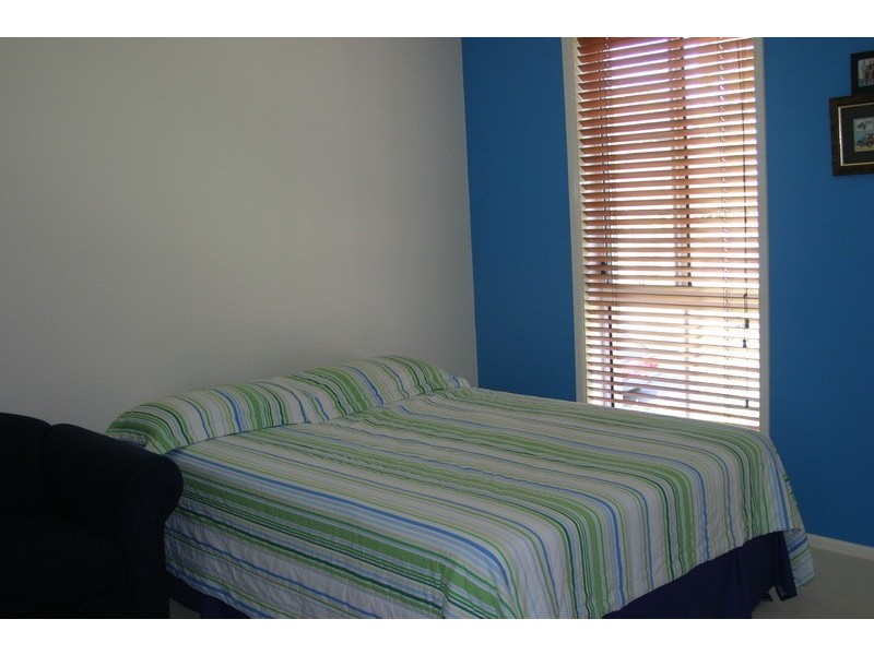 12 Harbour Street, Bateau Bay NSW 2261