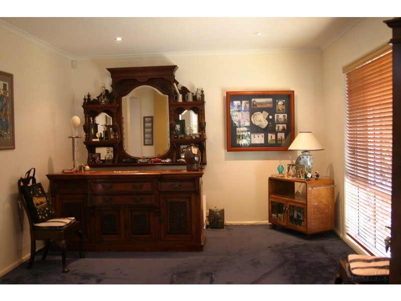 12 Harbour Street, Bateau Bay NSW 2261