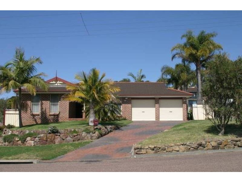 1 Vista Parade, Bateau Bay NSW 2261