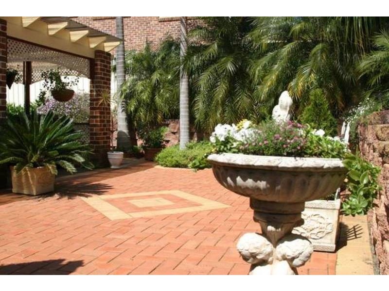 1 Vista Parade, Bateau Bay NSW 2261