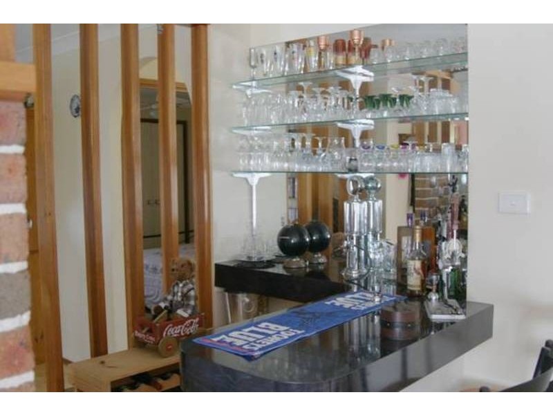 1 Vista Parade, Bateau Bay NSW 2261