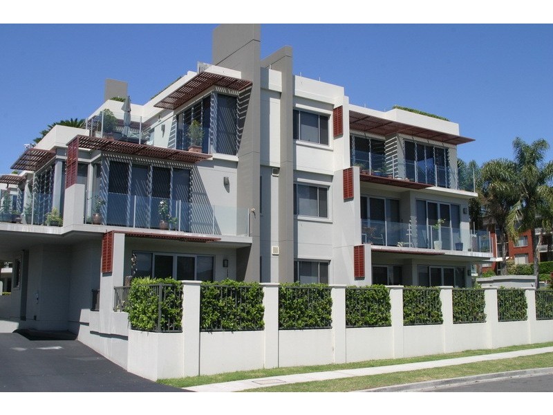 1-19/43 Masons Parade, Gosford NSW 2250