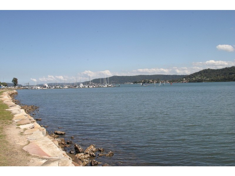 1-19/43 Masons Parade, Gosford NSW 2250