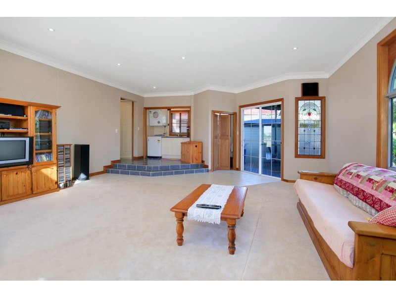751 The Entrance Road, Wamberal NSW 2260