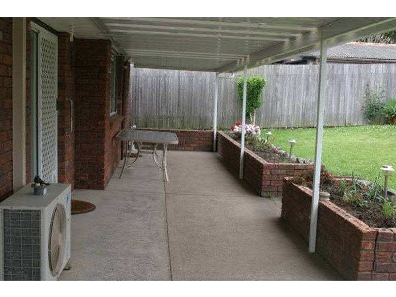 14 Joan Street, Forresters Beach NSW 2260