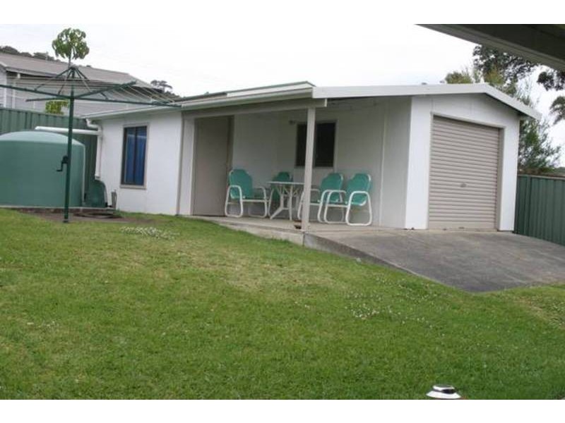 14 Joan Street, Forresters Beach NSW 2260