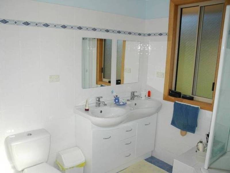 13 Wharf Street, East Gosford NSW 2250