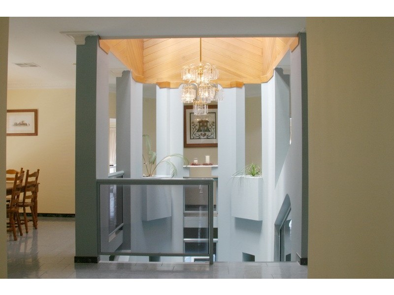 25 Caroline Street, East Gosford NSW 2250