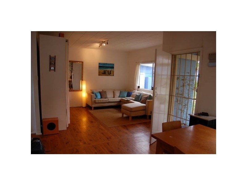58 Promenade Avenue, Bateau Bay NSW 2261