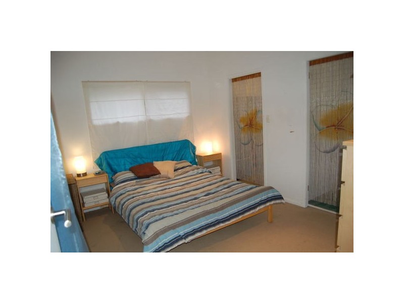 58 Promenade Avenue, Bateau Bay NSW 2261