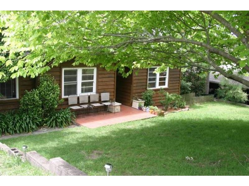 8 Ghersi Avenue, Wamberal NSW 2260