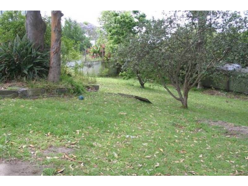 8 Ghersi Avenue, Wamberal NSW 2260