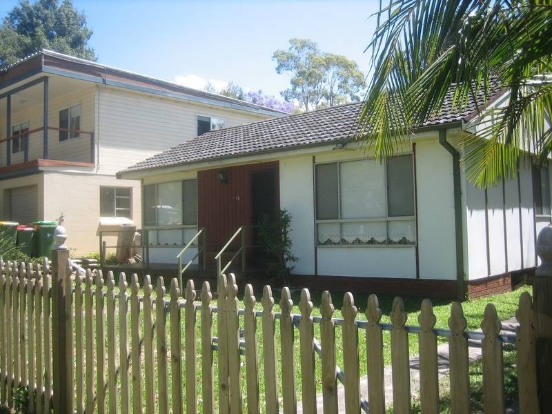 15 Old Tumbi Road, Wamberal NSW 2260