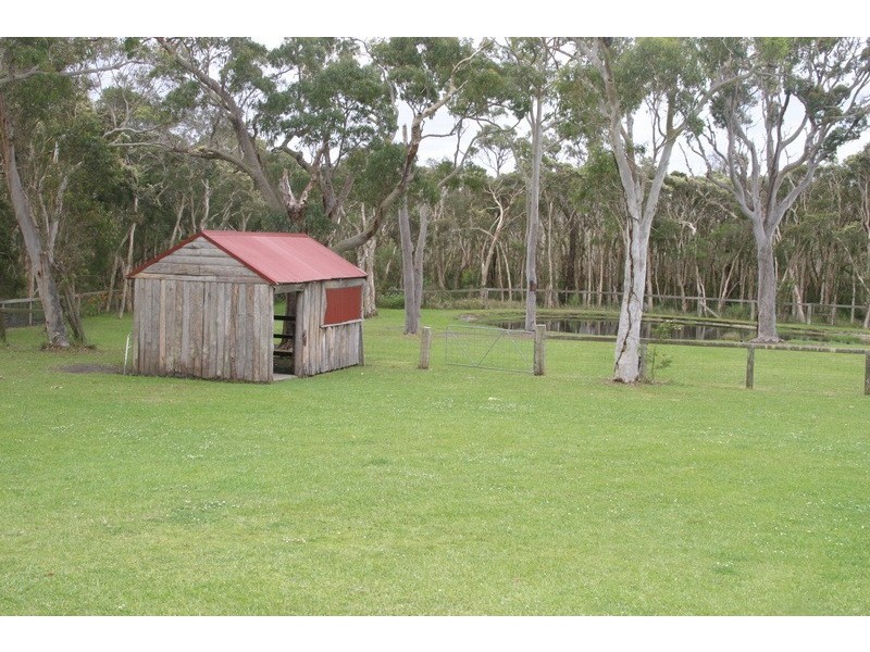 4 Kyte Place, Tumbi Umbi NSW 2261
