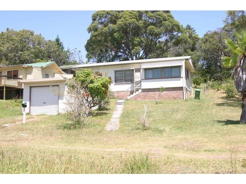 3 Lowanna Avenue, Forresters Beach NSW 2260