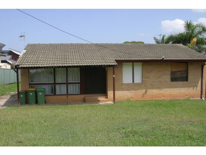 9 Heights Crescent, Wamberal NSW 2260
