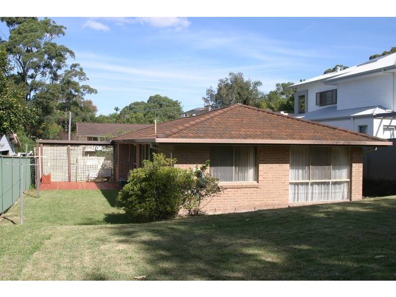 17 Lucinda Avenue, Wamberal NSW 2260