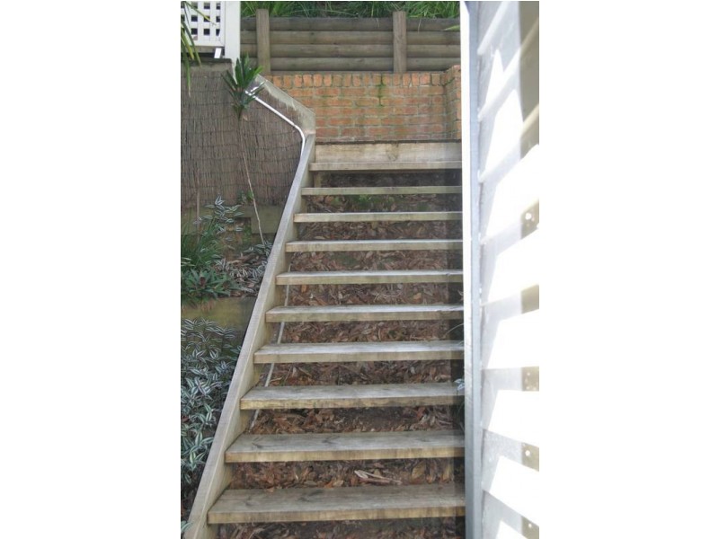 25 Harcourt Place, North Avoca NSW 2260