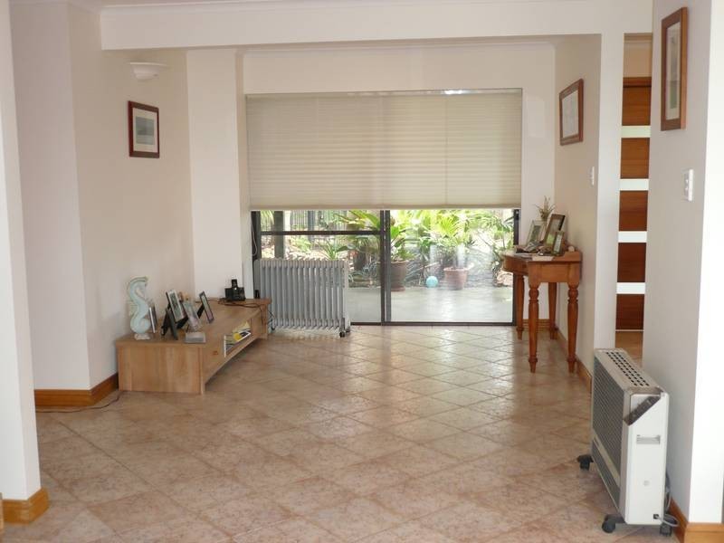 34 Kalakau Avenue, Forresters Beach NSW 2260