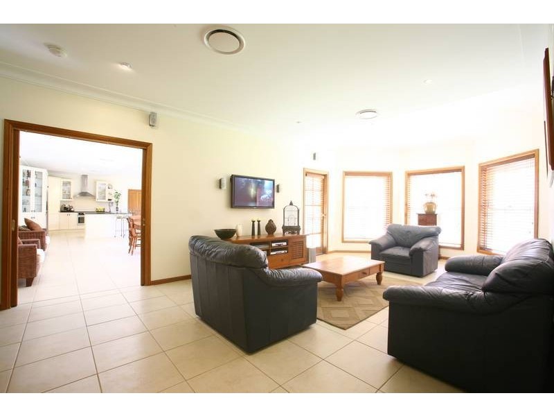 1a Okanagan Close, Wamberal NSW 2260