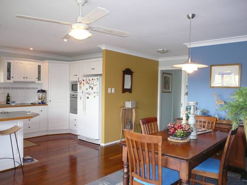 92 Old Gosford Road, Wamberal NSW 2260