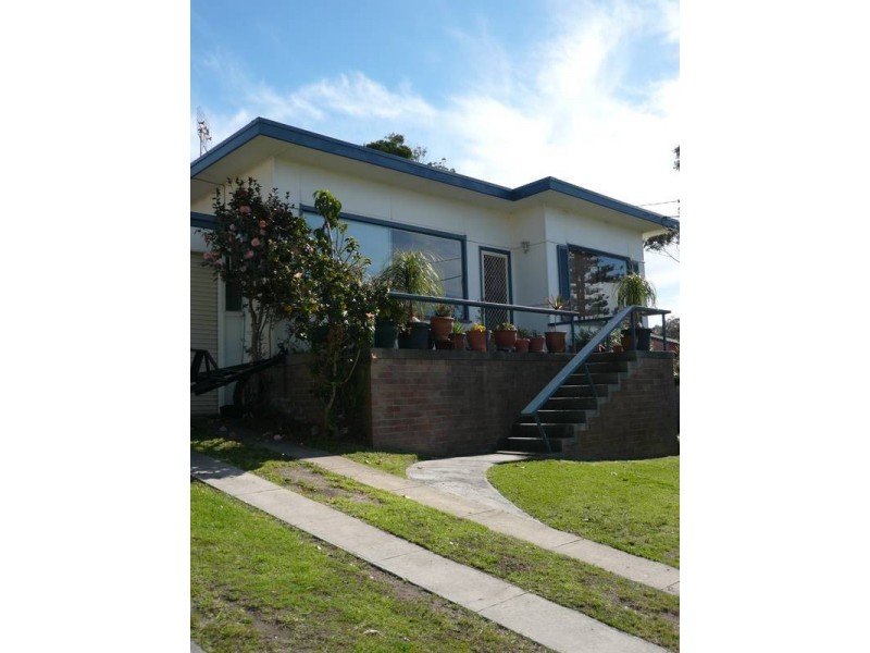 128 Ocean View Drive, Wamberal NSW 2260