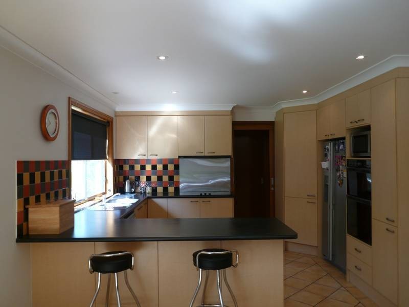 14 Bluewave Crescent, Forresters Beach NSW 2260