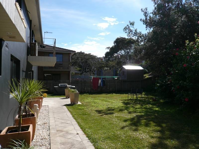 14 Bluewave Crescent, Forresters Beach NSW 2260