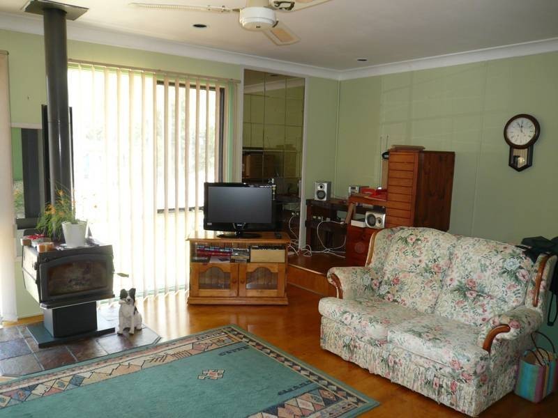 38 Dillon Road, Wamberal NSW 2260